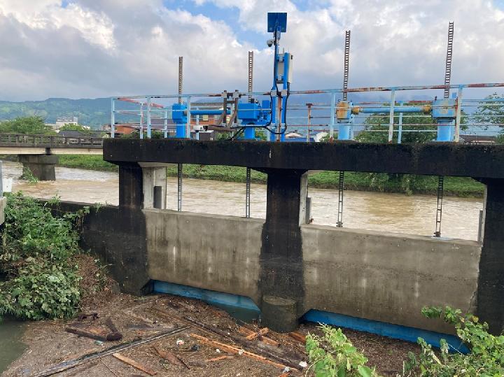 水門の後付け自動化・遠隔化 －防災DXと水災害リスク軽減の推進ー